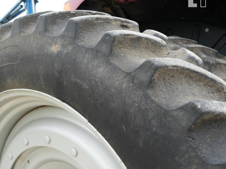 2004-case-ih-mxm175-image-22