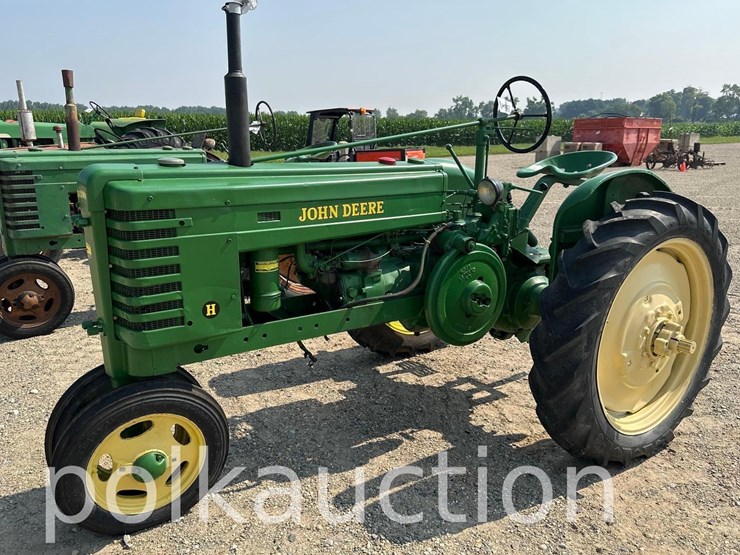 john-deere-h-image-1