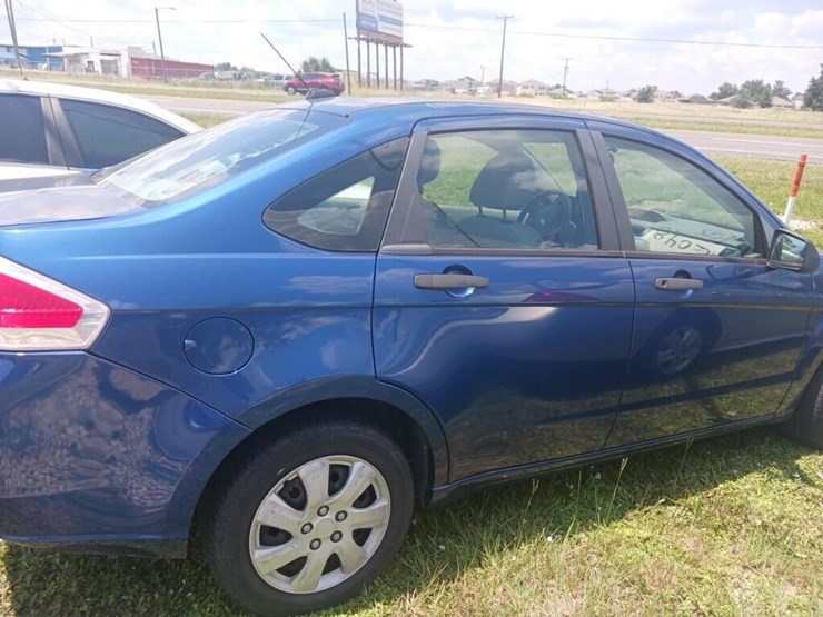 2008-ford-focus-s-image-5