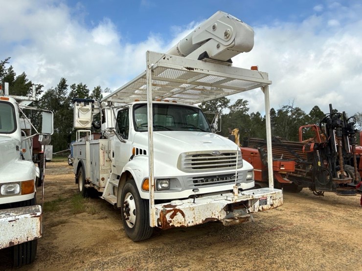 2005-sterling-acterra-image-1