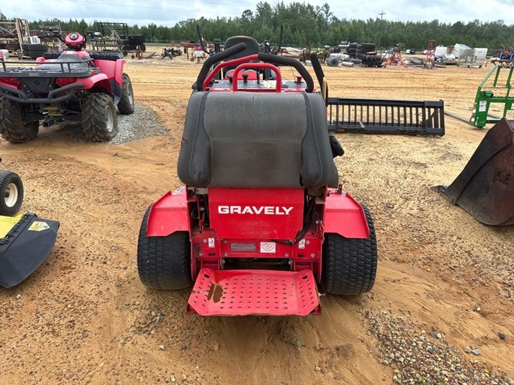 140---gravely-prostance-48"-mower-image-5