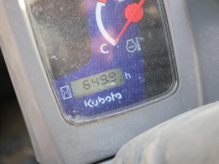 kubota-svl65-2-image-22
