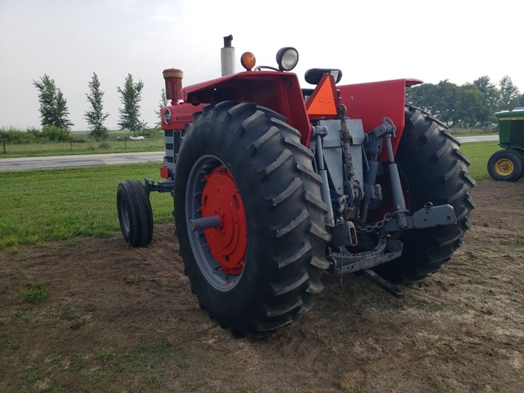 1968-massey-ferguson-1130-image-11