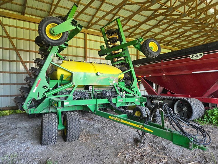 40'-jd-1990-air-seeder-image-28