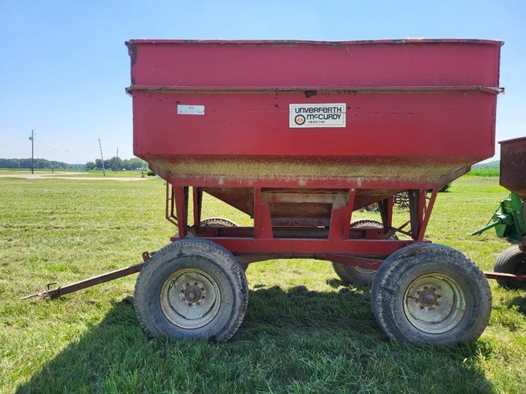 unverferth-mccurdy-350-hopper-wagon-w/running-gear-image-6