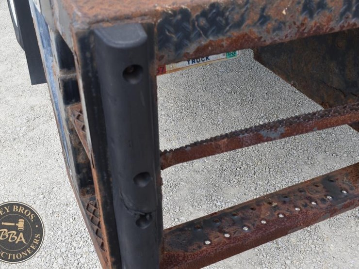 2006-international-durastar-4300-image-31