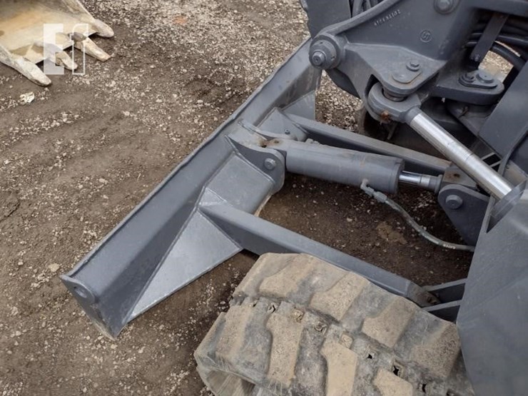 2011-terex-tc29-image-24