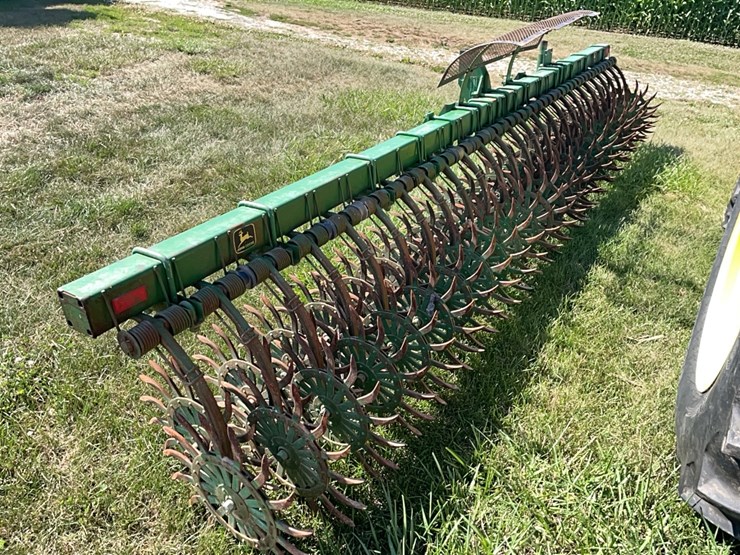 john-deere-400-image-2