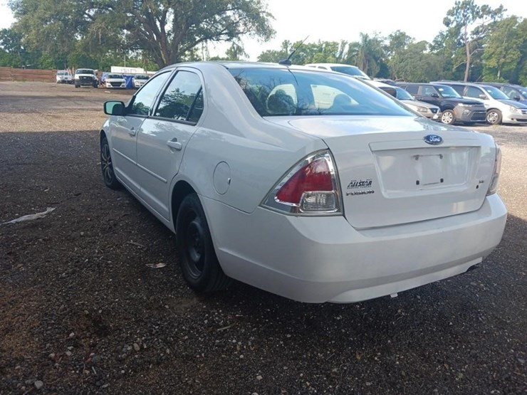 2007-ford-fusion-runs/moves-i-4-s-image-7