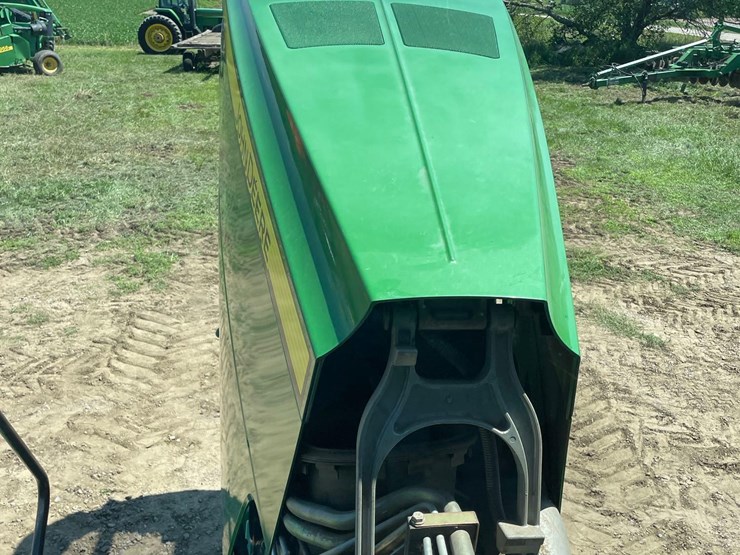 2013-john-deere-8360rt-image-59