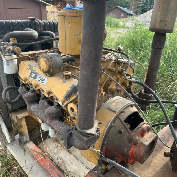 CATERPILLAR 3208