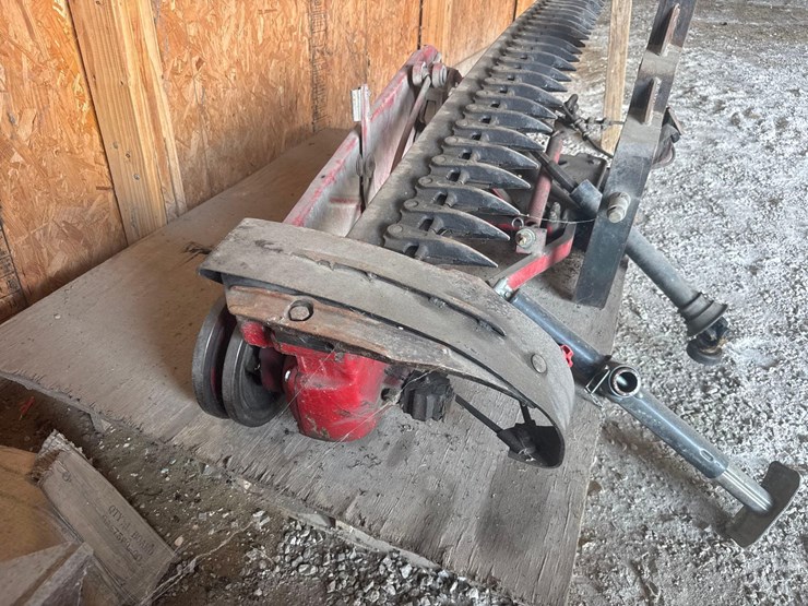 9’-ih-sickle-bar-mower-image-6
