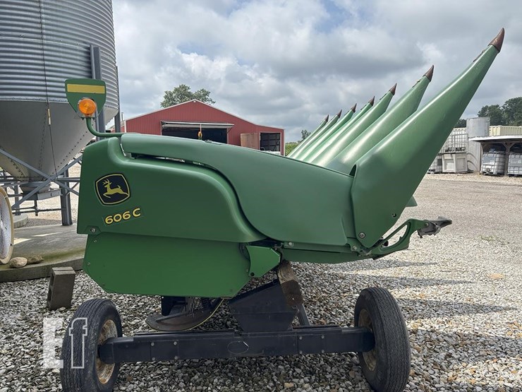 2008-john-deere-606c-image-12