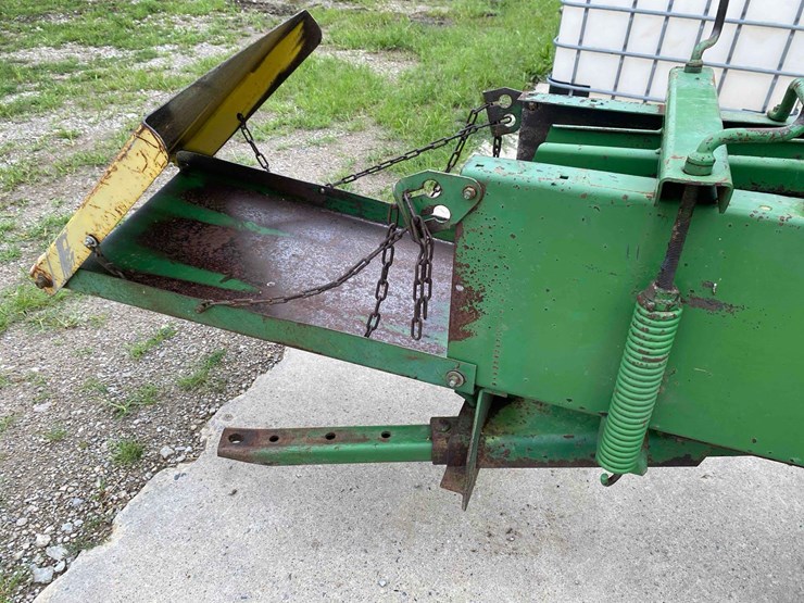 john-deere-336-baler-image-22