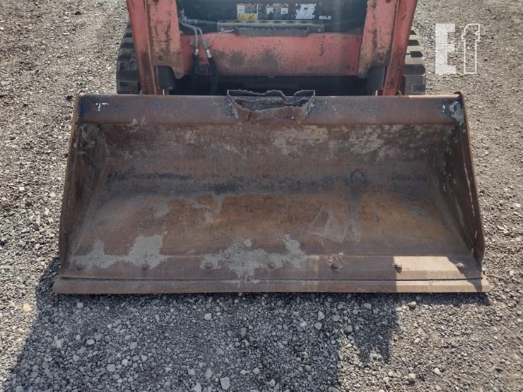 kubota-svl65-2-image-16