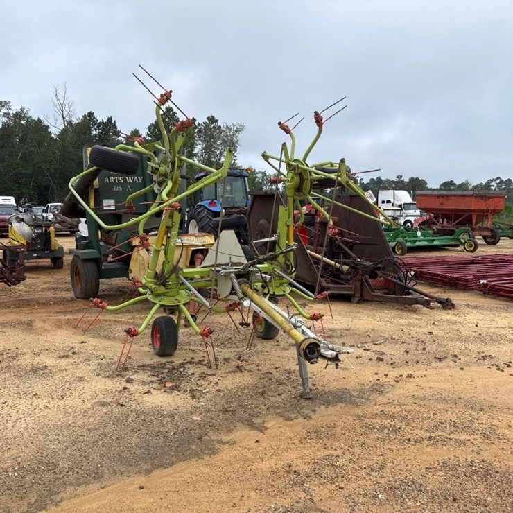CLAAS VOLTO 52T