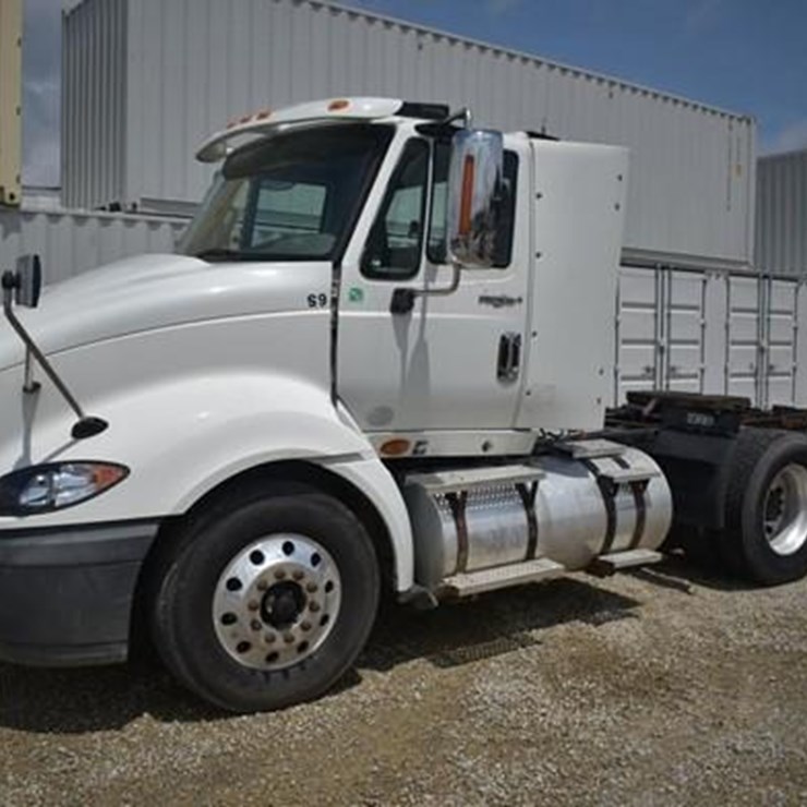 2014 INTERNATIONAL PROSTAR