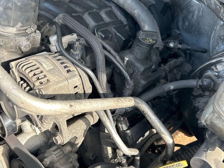 2016-ram-2500-hd-image-40