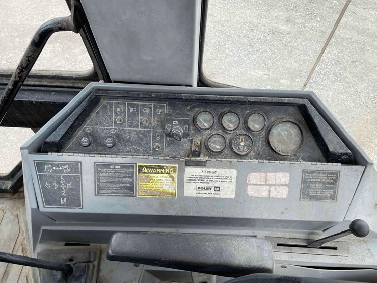 caterpillar-416b-image-45