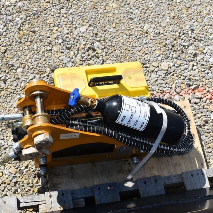 Hammer/Breaker - Hydraulic FUTURE HYDRAULIC BREAKER ATTACHMENT 36550