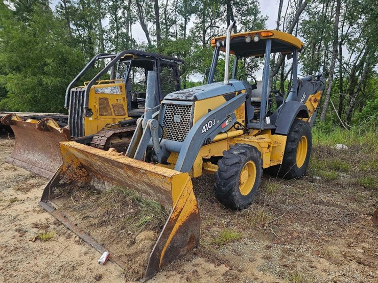 deere-410j-image-2