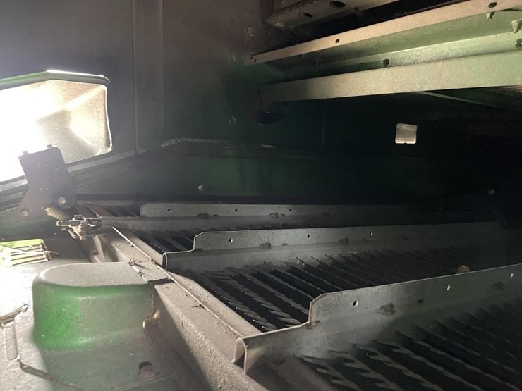 2015-john-deere-s660-image-22