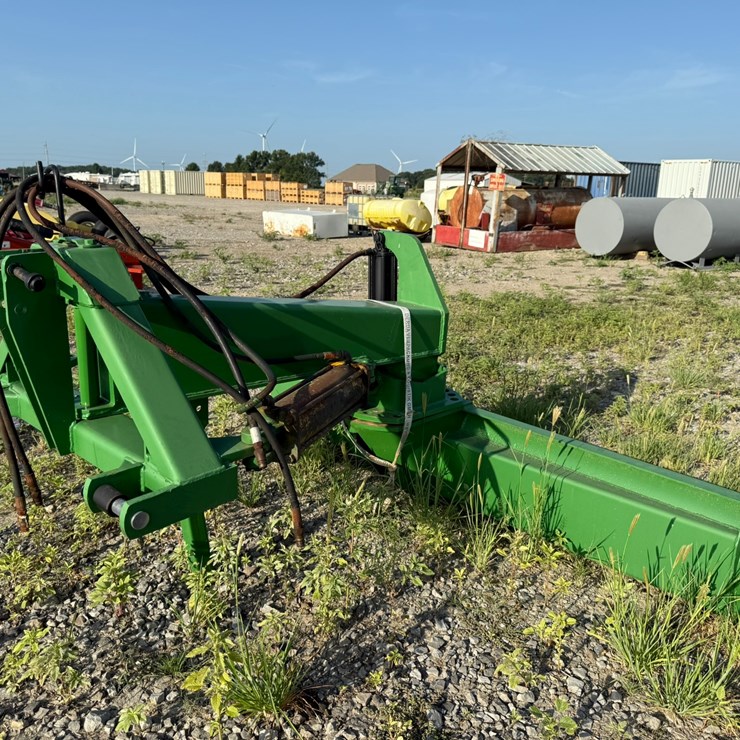 JOHN DEERE 9