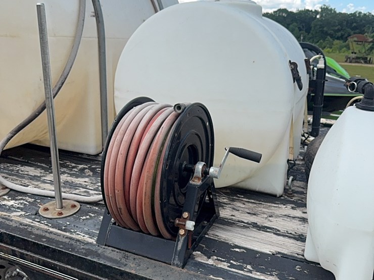 20-foot-gooseneck-with-pressure-wash-equipment-image-7