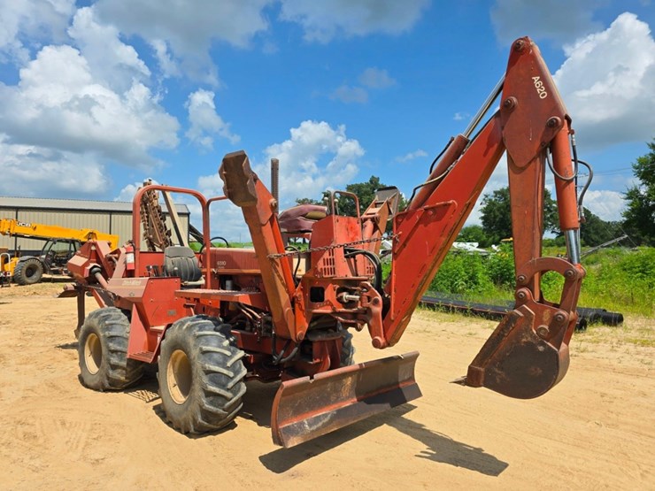 ditch-witch-6510-image-6