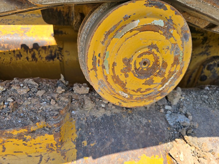 2005-caterpillar-953c-image-81