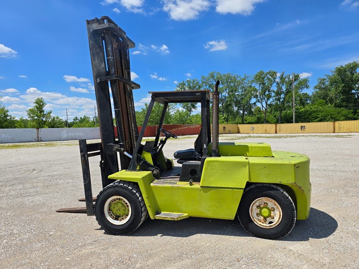 #16610-•-clark-c500y165d-diesel-forklift-image-12