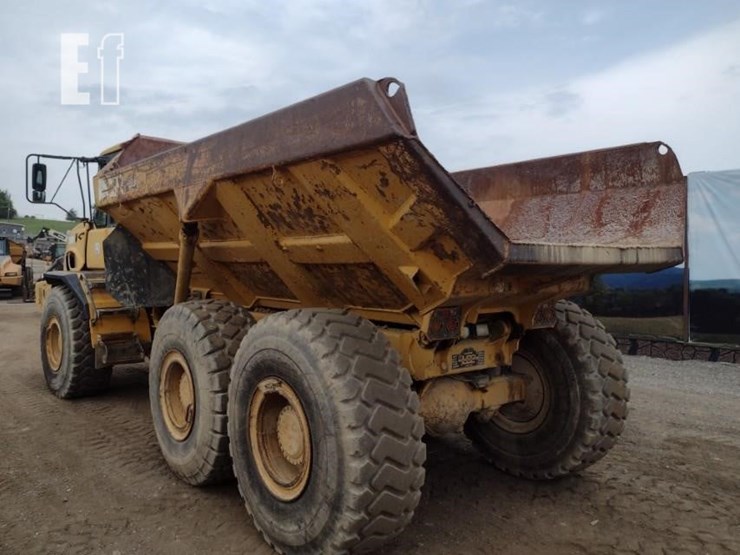 deere-300d-image-46