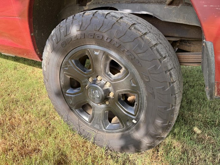 2012-dodge-ram-2500-image-15