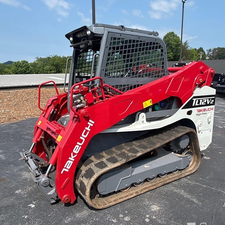 TAKEUCHI TL12V2