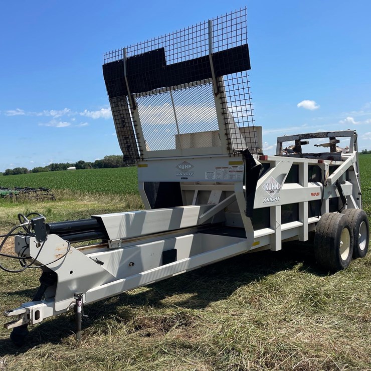 Kuhn Pro Push 2054 Manure Spreader—1 Owner