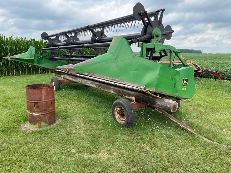 jd-920-graintable-w/-headcart-image-1