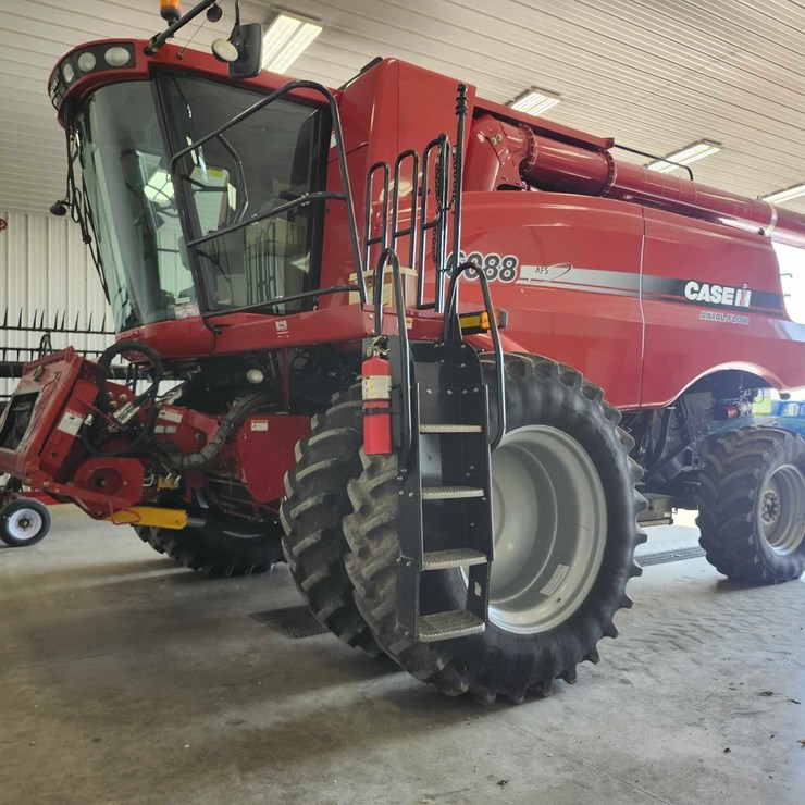 2009 CASE IH 6088