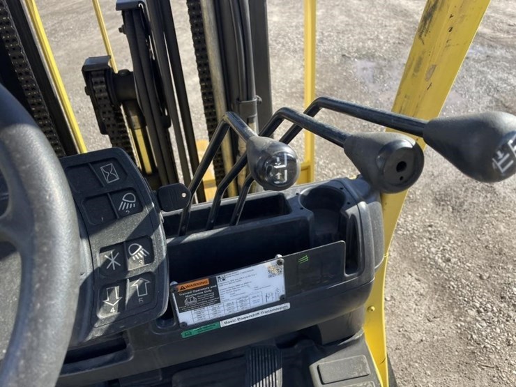 2017-hyster-s50ft-image-15