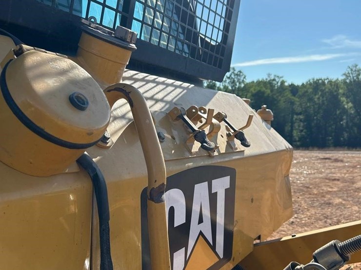2018-caterpillar-d6n-xl-image-27