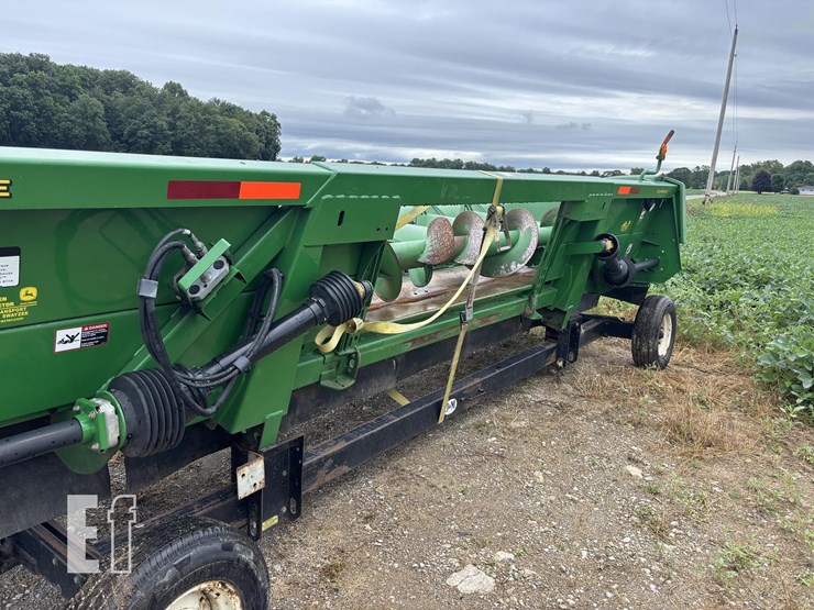 2012-john-deere-608c-image-3