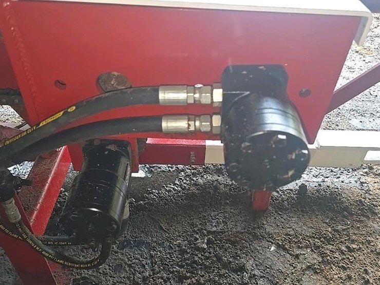 2022-john-deere-5030-image-85