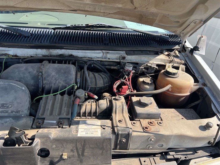 2002-ford-e250-image-24