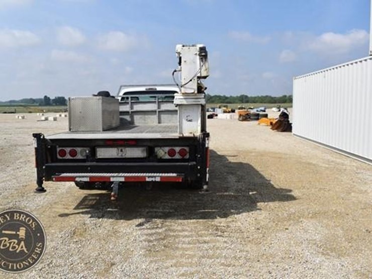 2013-ford-f550-image-66