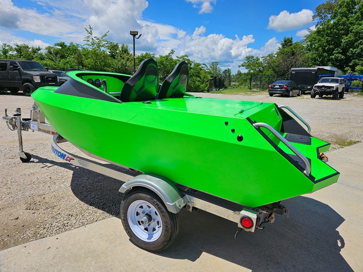 #18971-•-10'-jet-boat-image-5