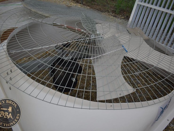 ventec-72in-barn-fan-6303-image-4