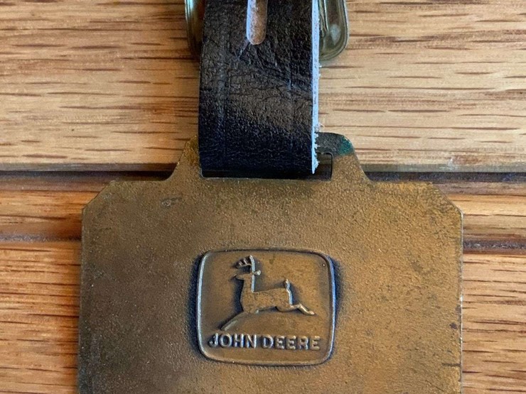 (3)-john-deere-industrical-watch-fobs-image-13