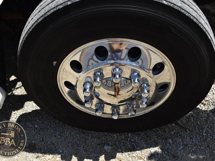 2011-kenworth-t660-image-83