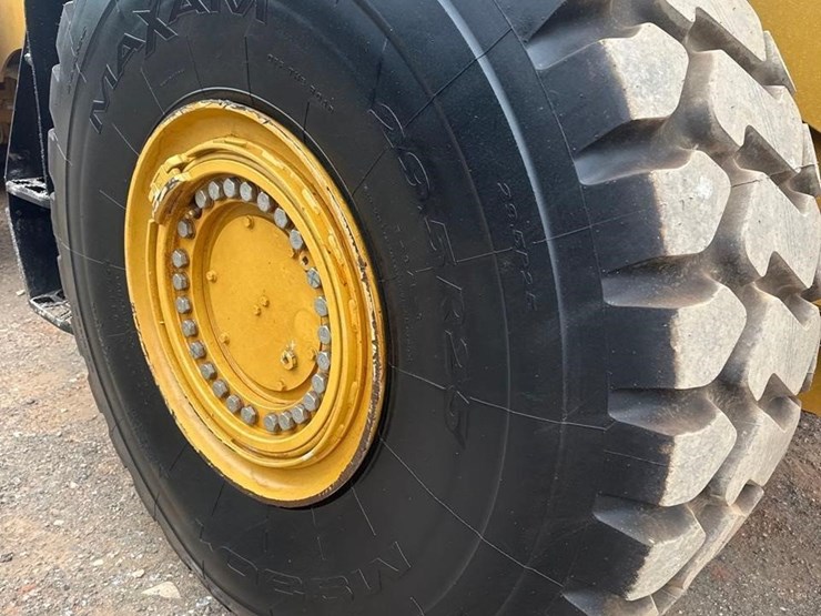 2021-caterpillar-980m-image-23