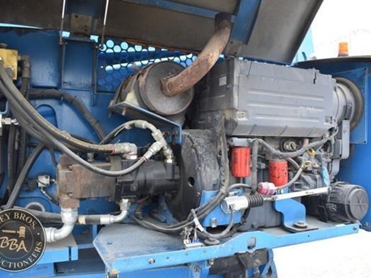 2014-genie-s85-image-16