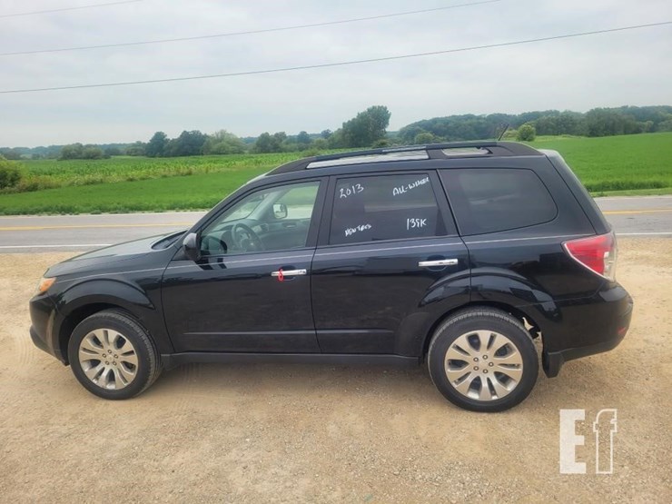 2013-subaru-forester-image-13